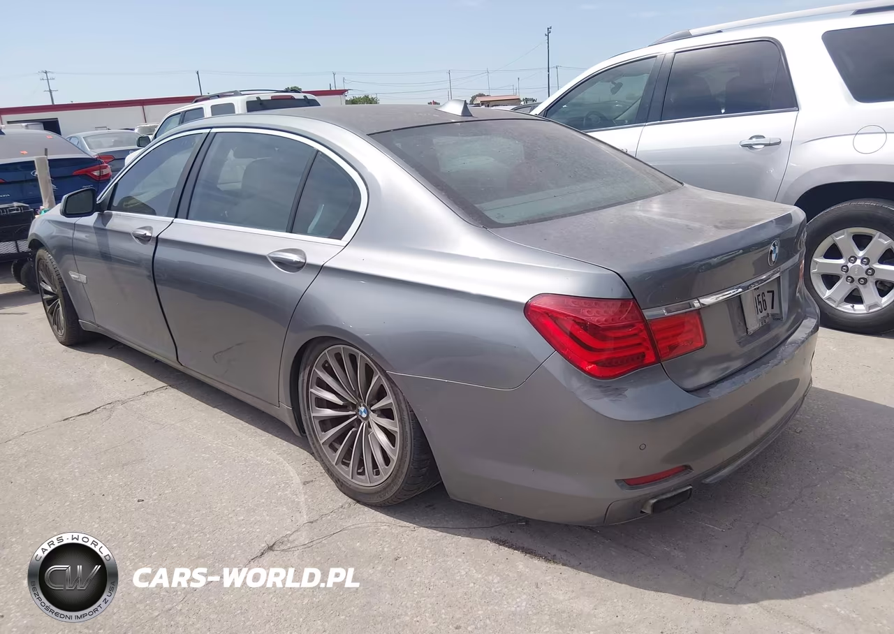 2012 BMW 750Li VIN:WBAKB8C50CC964963 - 3