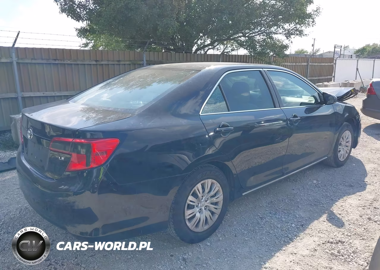 2014 Toyota Camry Le VIN:4T4BF1FK8ER395441 - 4