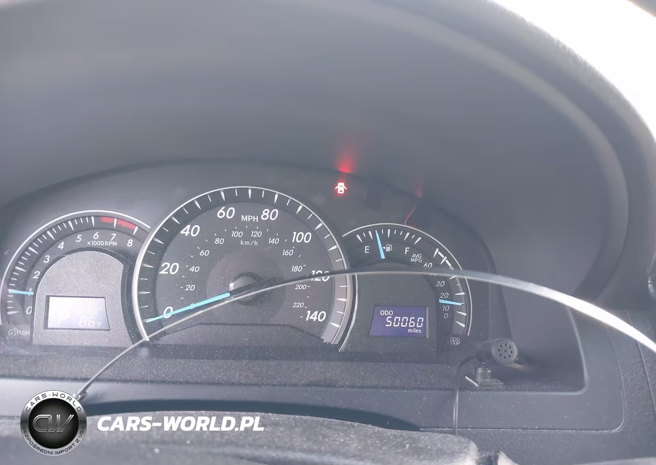 2014 Toyota Camry Le VIN:4T4BF1FK8ER395441 - 7