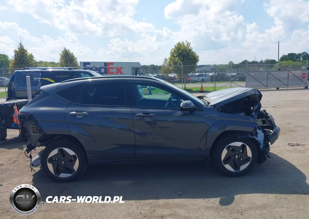2025 Hyundai Kona Electric Sel VIN:KM8HC3A62SU023706 - 12
