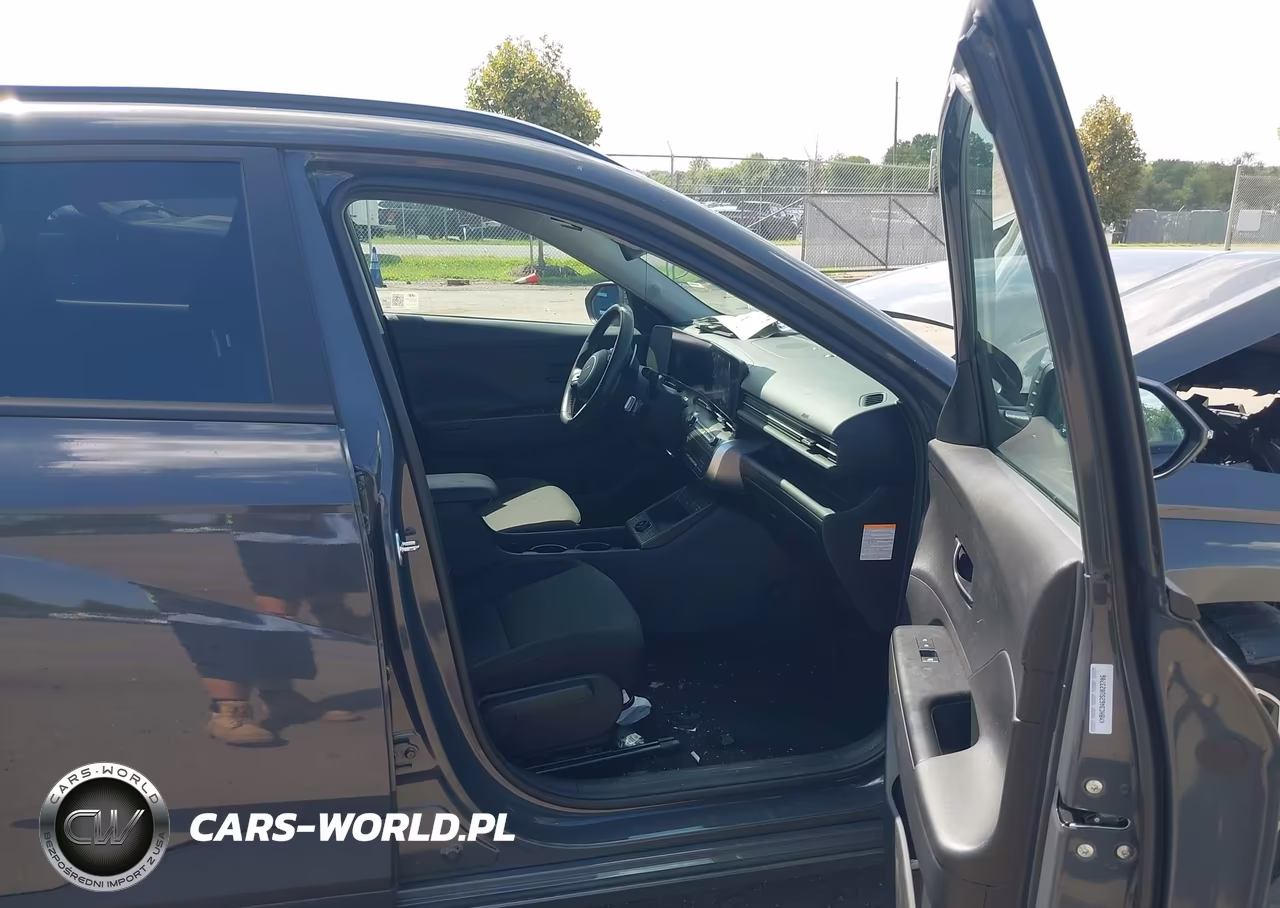 2025 Hyundai Kona Electric Sel VIN:KM8HC3A62SU023706 - 5