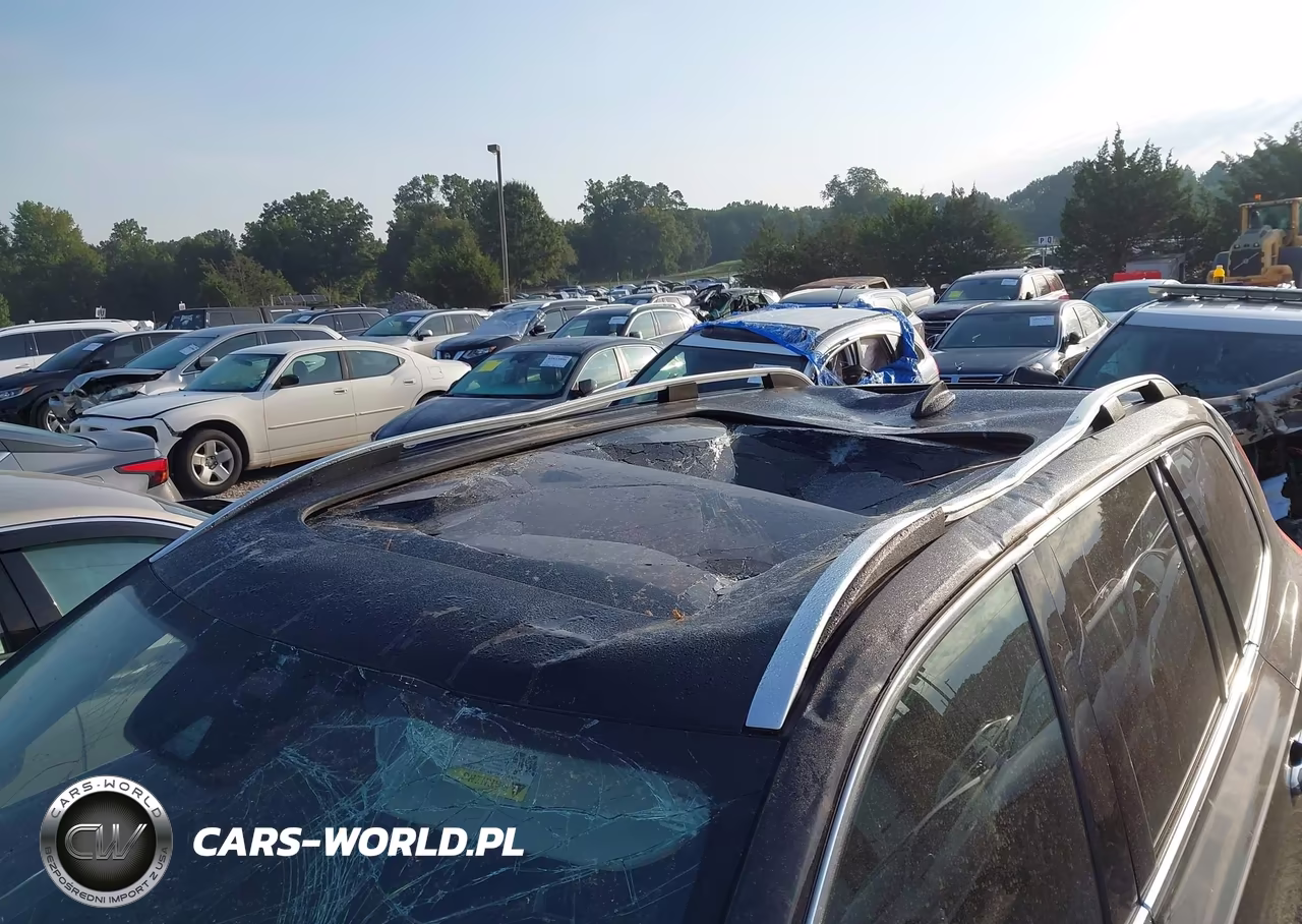 2018 Volvo Xc90 T5 Momentum VIN:YV4102CK0J1354137 - 17