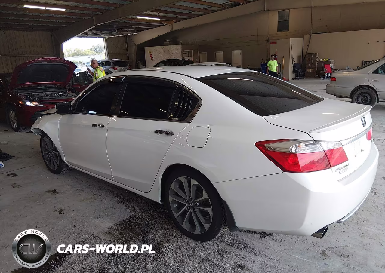 2014 Honda Accord Sport VIN:1HGCR2F59EA264788 - 15