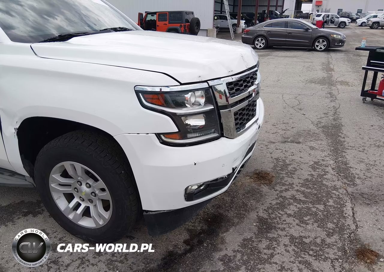 2015 Chevrolet Tahoe Lt VIN:1GNSKBKC1FR203478 - 19