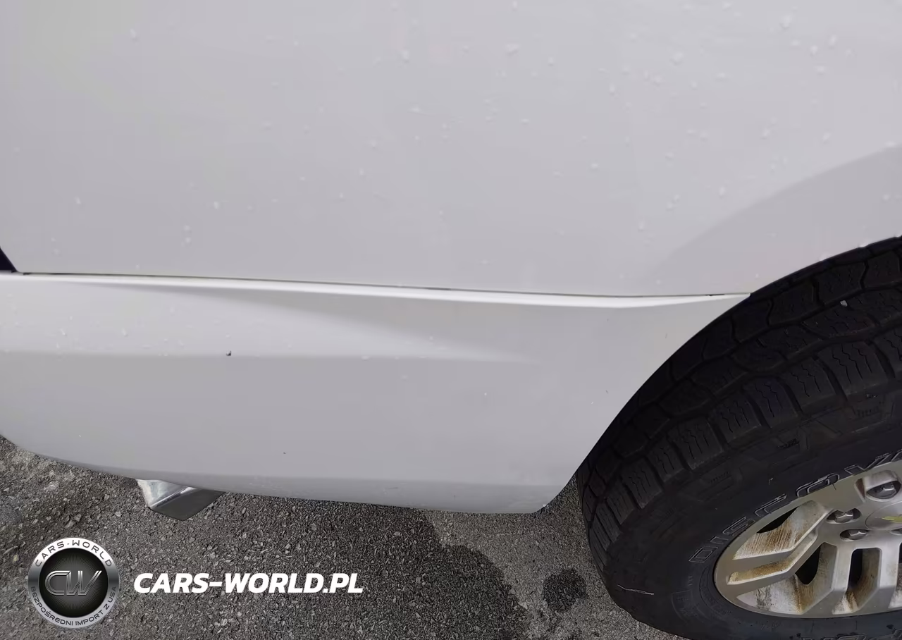 2015 Chevrolet Tahoe Lt VIN:1GNSKBKC1FR203478 - 21