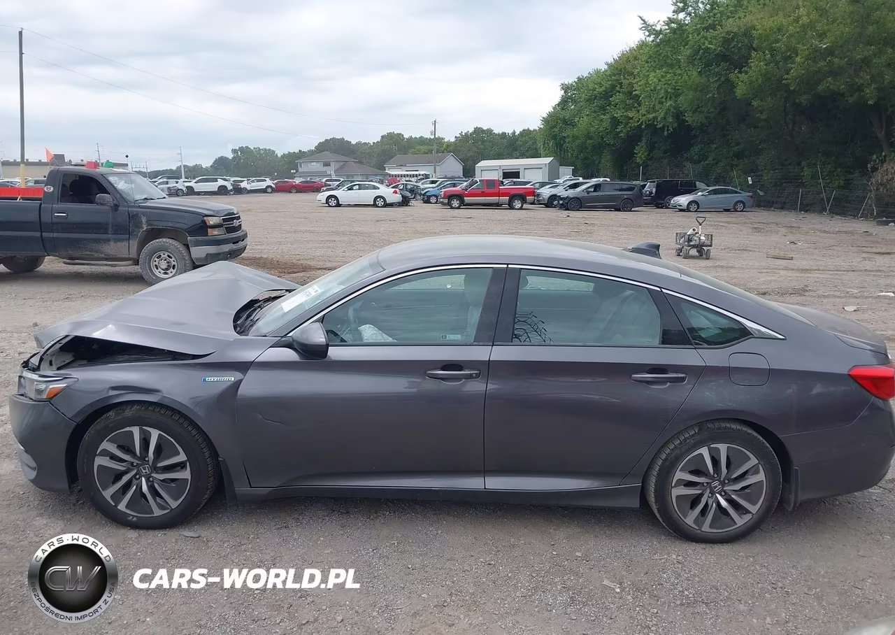 2018 Honda Accord Hybrid VIN:1HGCV3F11JA009092 - 14