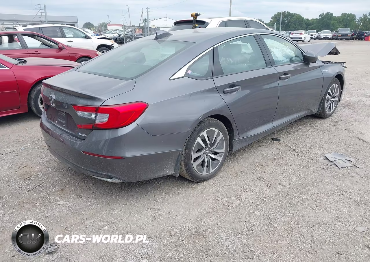 2018 Honda Accord Hybrid VIN:1HGCV3F11JA009092 - 4