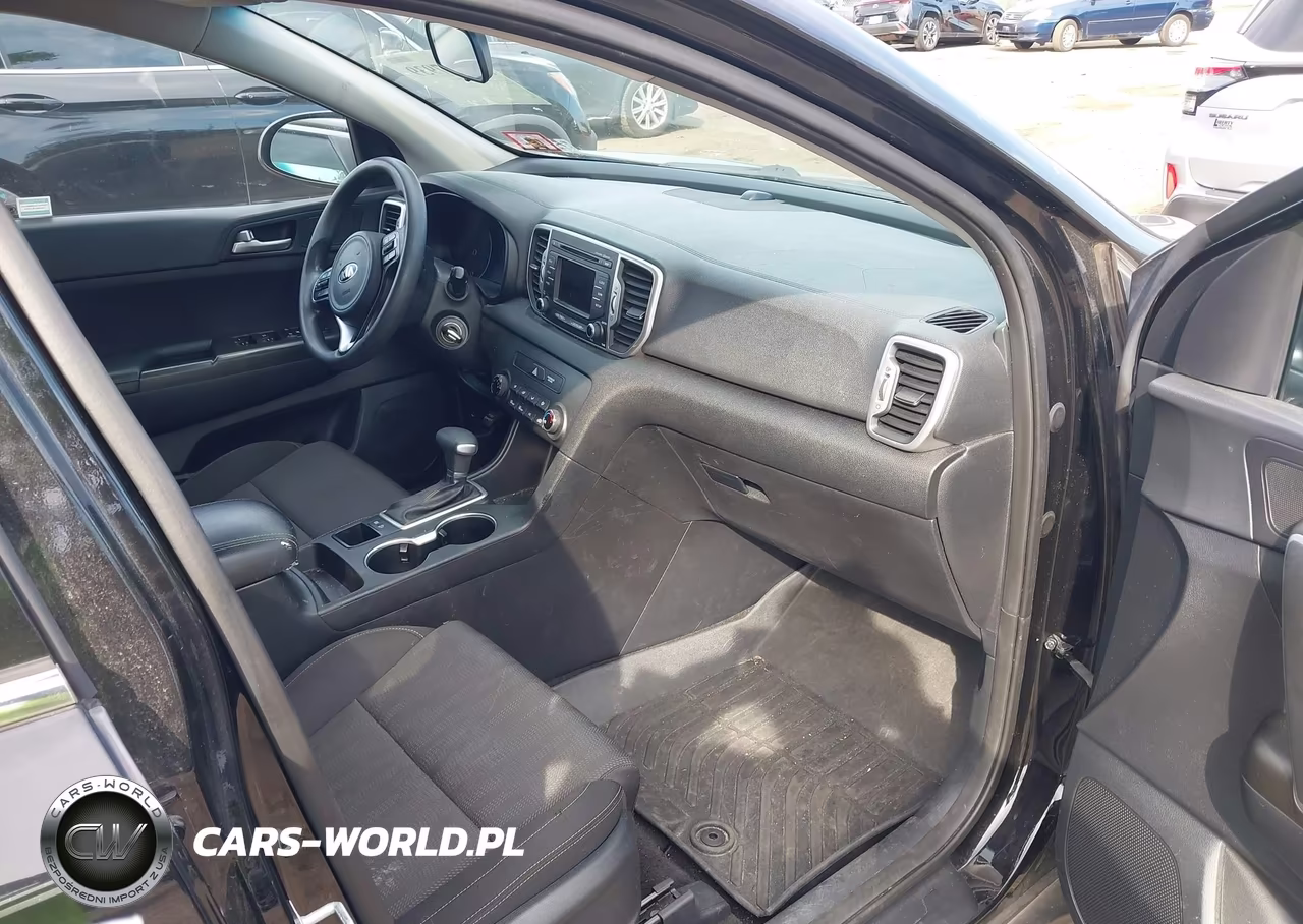 2017 Kia Sportage Lx VIN:KNDPM3AC8H7172308 - 5