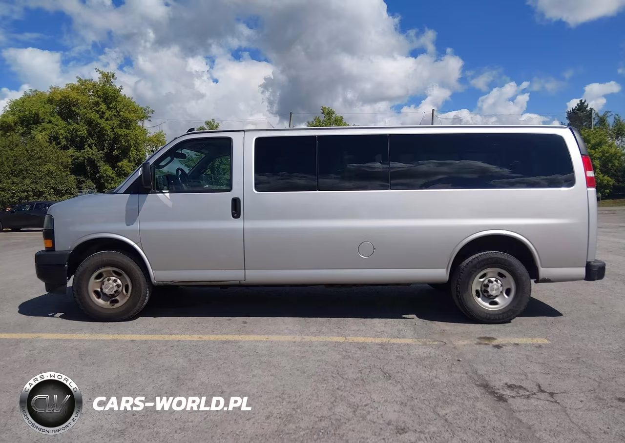 2023 Chevrolet Express Passenger Rwd 3500 Extended Wheelbase Ls VIN:1GAZGNFP6P1113064 - 17