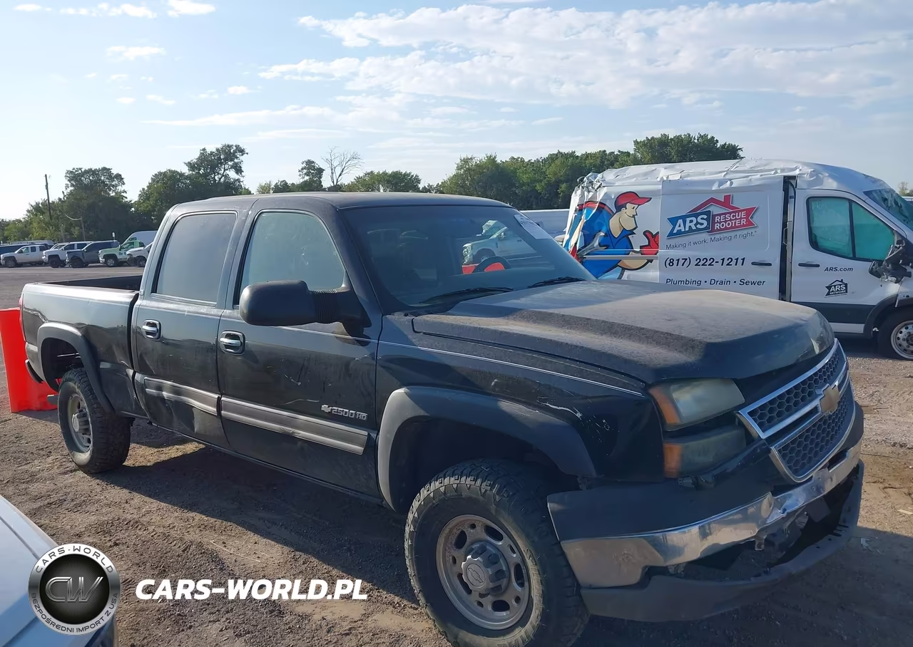2005 Chevrolet Silverado 2500Hd Ls VIN:1GCHC23U75F882308 - 13