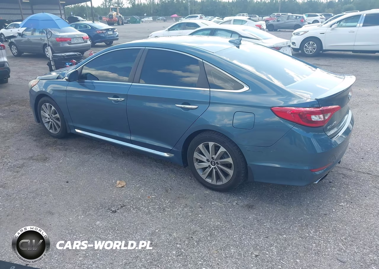 2015 Hyundai Sonata Sport VIN:5NPE34AF2FH241190 - 3