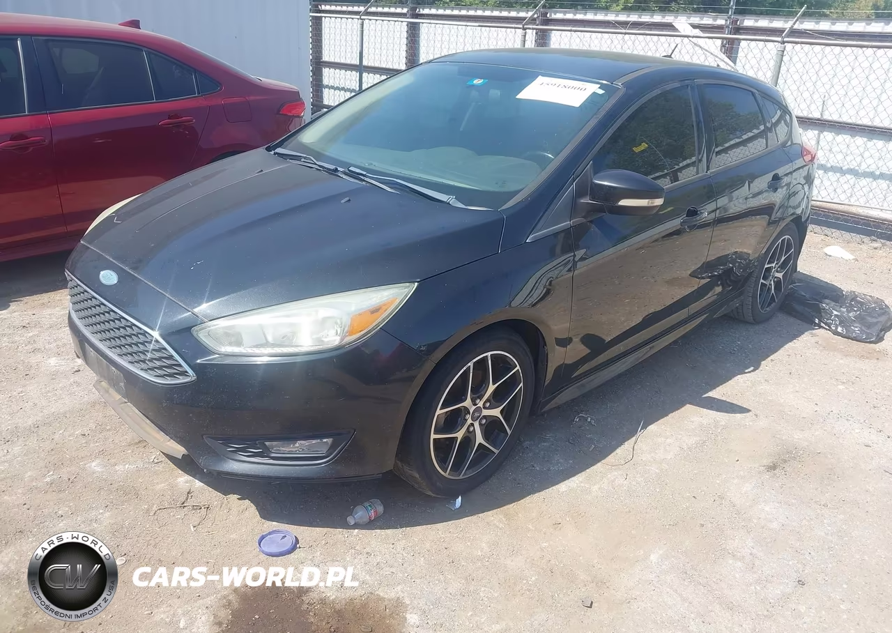 2015 Ford Focus Se VIN:1FADP3K23FL230870 - 2