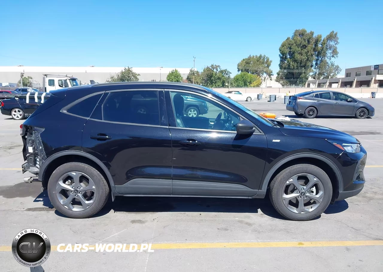 2025 Ford Escape St-Line VIN:1FMCU9MN3SUB34343 - 14