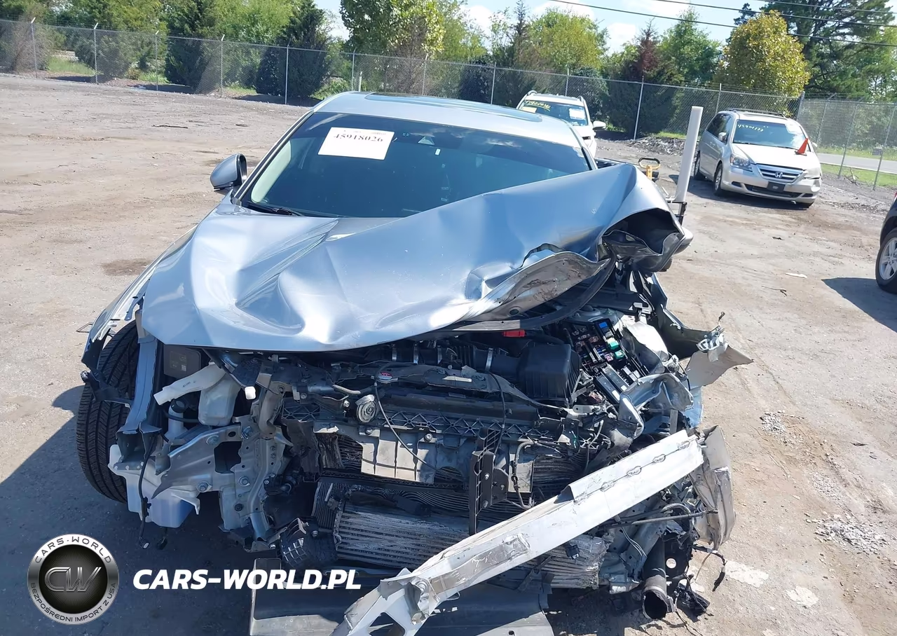 2018 Honda Accord Touring 2.0T VIN:1HGCV2F95JA049918 - 12