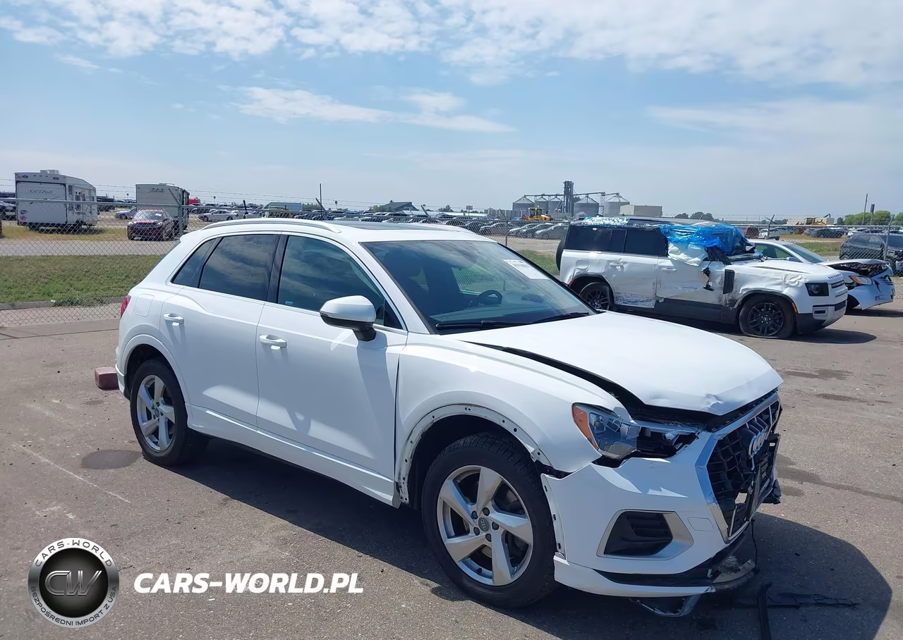 2020 Audi Q3 Premium 45 Tfsi Quattro Tiptronic