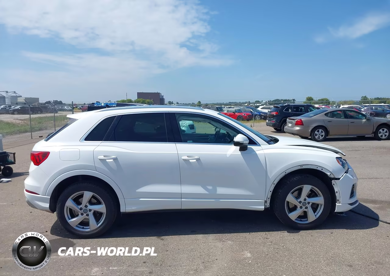 2020 Audi Q3 Premium 45 Tfsi Quattro Tiptronic VIN:WA1AECF30L1107020 - 13