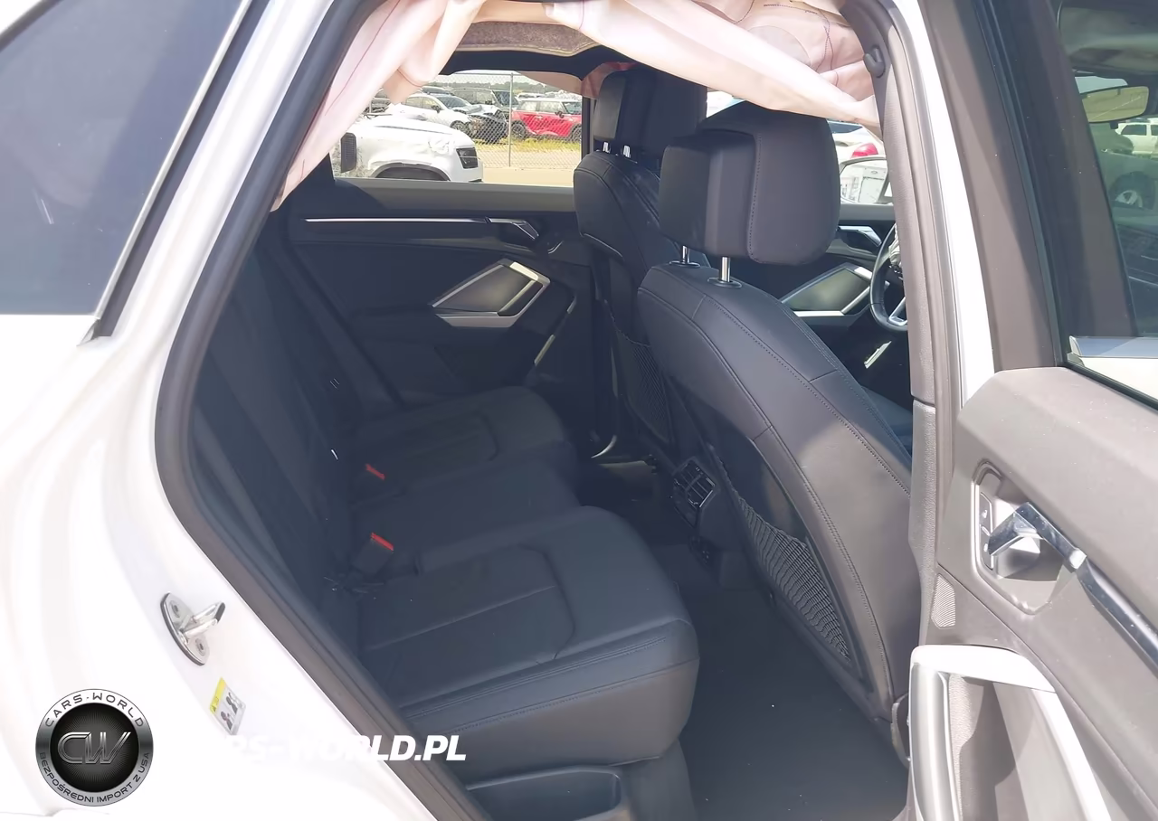 2020 Audi Q3 Premium 45 Tfsi Quattro Tiptronic VIN:WA1AECF30L1107020 - 8