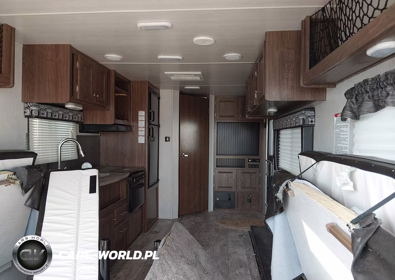 2019 Heartland Rv Pioneer VIN:5SFPB3026KE397549 - 5