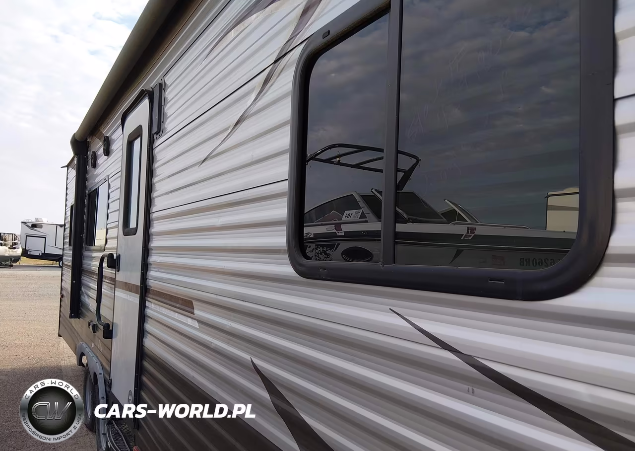 2019 Heartland Rv Pioneer VIN:5SFPB3026KE397549 - 6