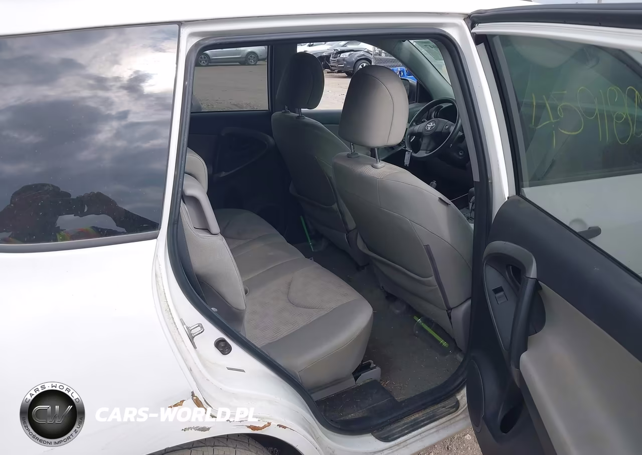2011 Toyota Rav4 VIN:2T3BF4DV4BW111976 - 8