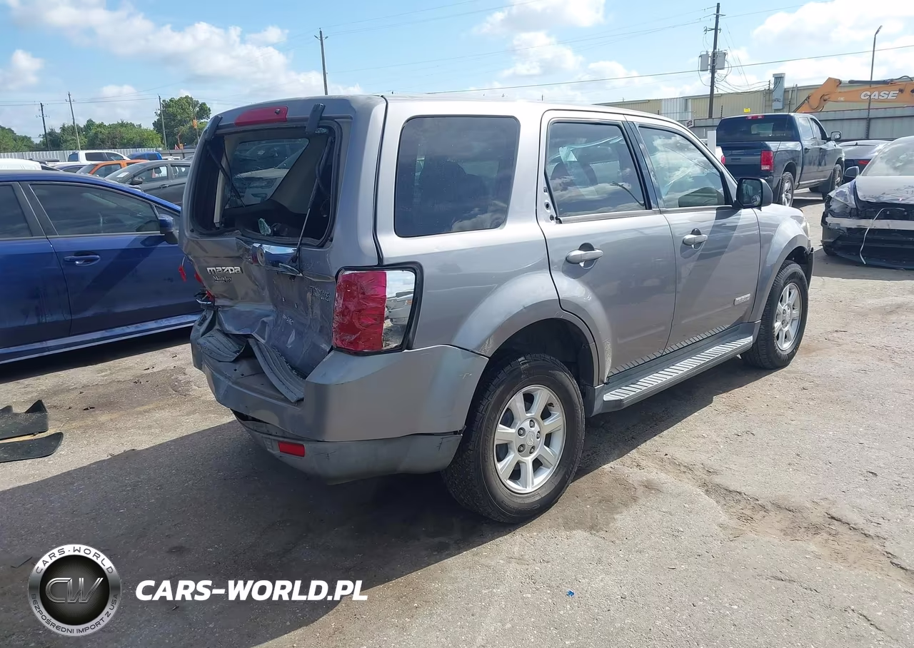 2008 Mazda Tribute VIN:4F2CZ02Z18KM27248 - 4