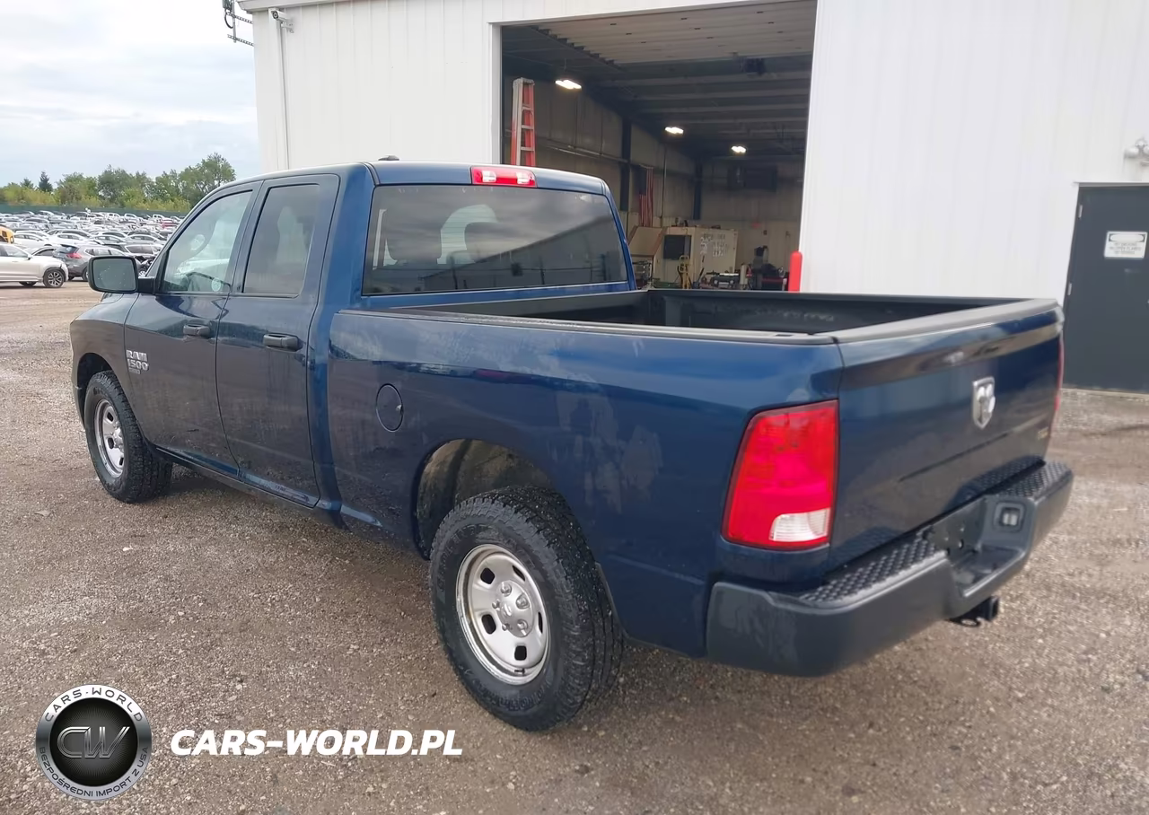 2019 Ram 1500 Classic Tradesman 4X2 6'4 Box VIN:1C6RR6FG2KS678140 - 3