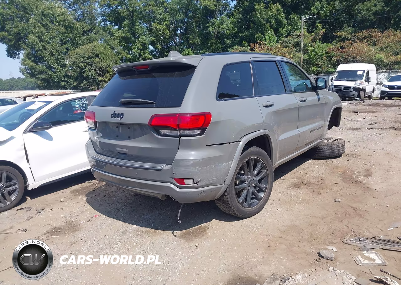 2020 Jeep Grand Cherokee Altitude 4X2 VIN:1C4RJEAG0LC440736 - 4