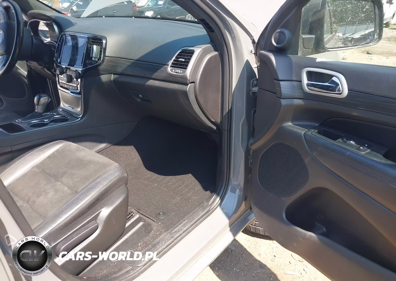 2020 Jeep Grand Cherokee Altitude 4X2 VIN:1C4RJEAG0LC440736 - 5