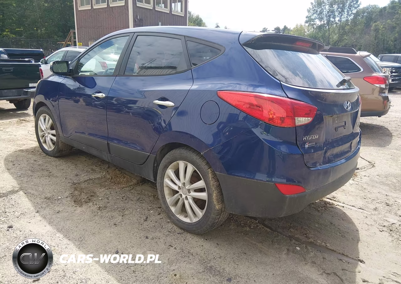 2012 Hyundai Tucson Limited VIN:KM8JUCACXCU436897 - 3