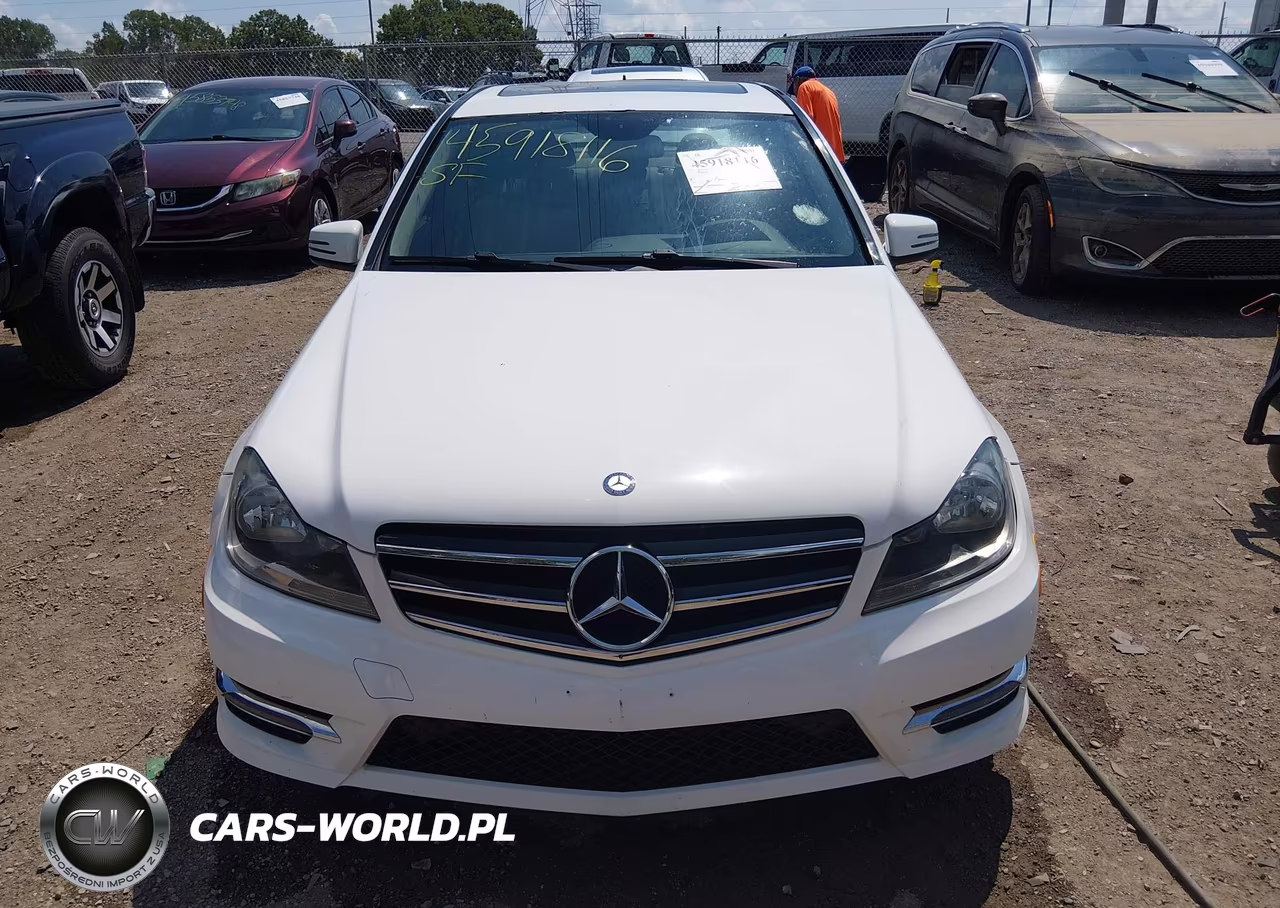 2014 Mercedes-Benz C 250 Sport VIN:WDDGF4HB2ER312954 - 12
