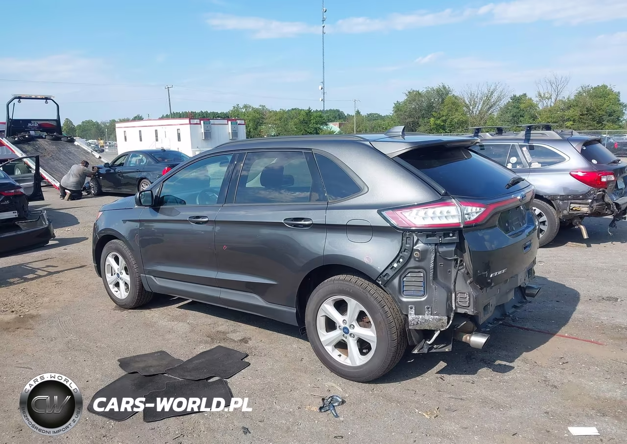 2018 Ford Edge Se VIN:2FMPK4G97JBC20882 - 3