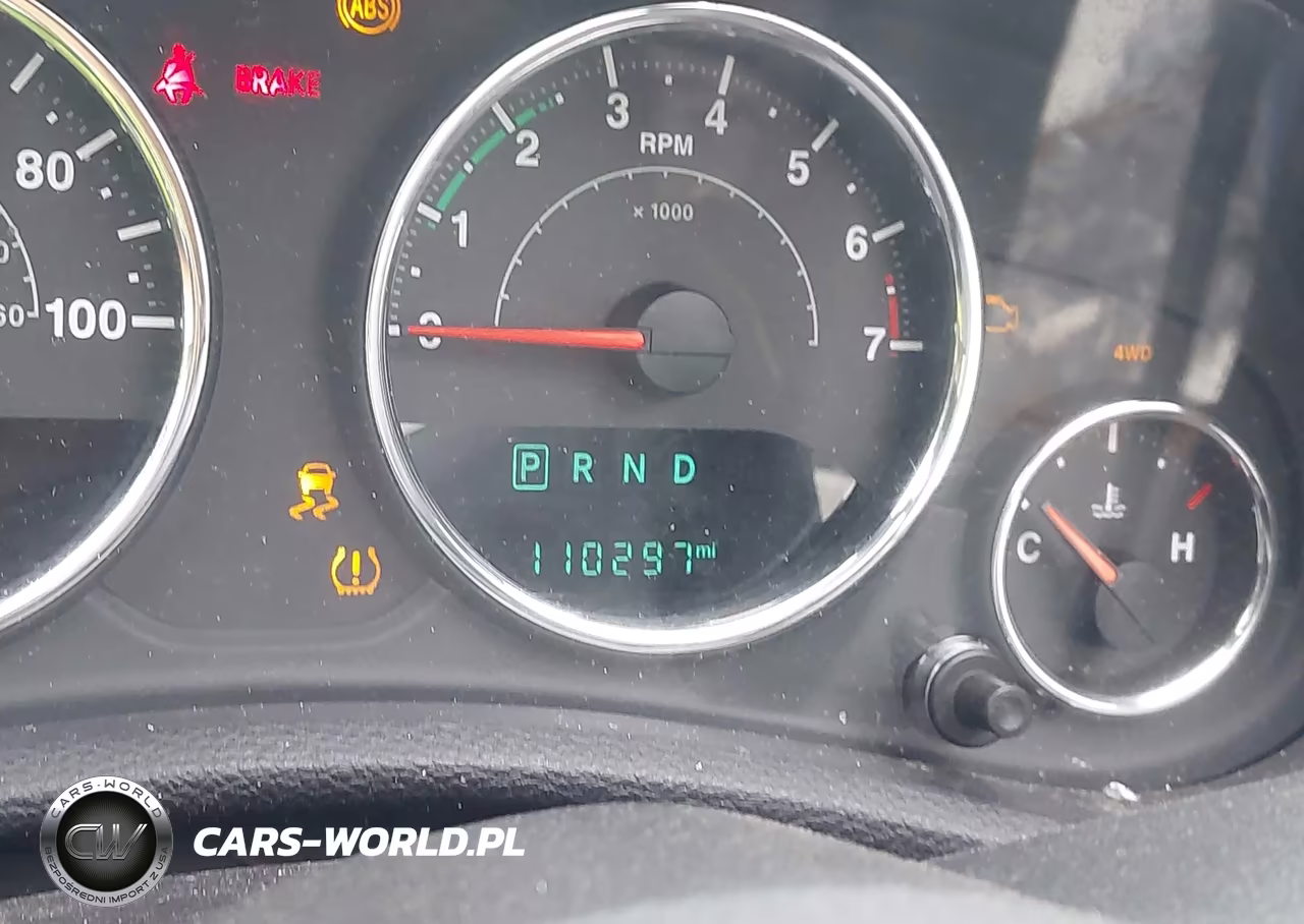 2017 Jeep Wrangler Unlimited Freedom 4X4 VIN:1C4HJWDG6HL604561 - 16