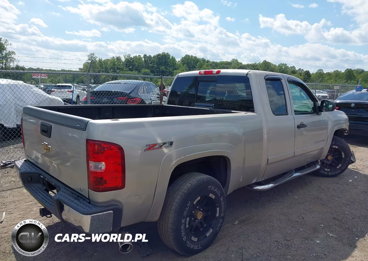 2007 Chevrolet Silverado 1500 Lt2 VIN:2GCEK19J371684736 - 4
