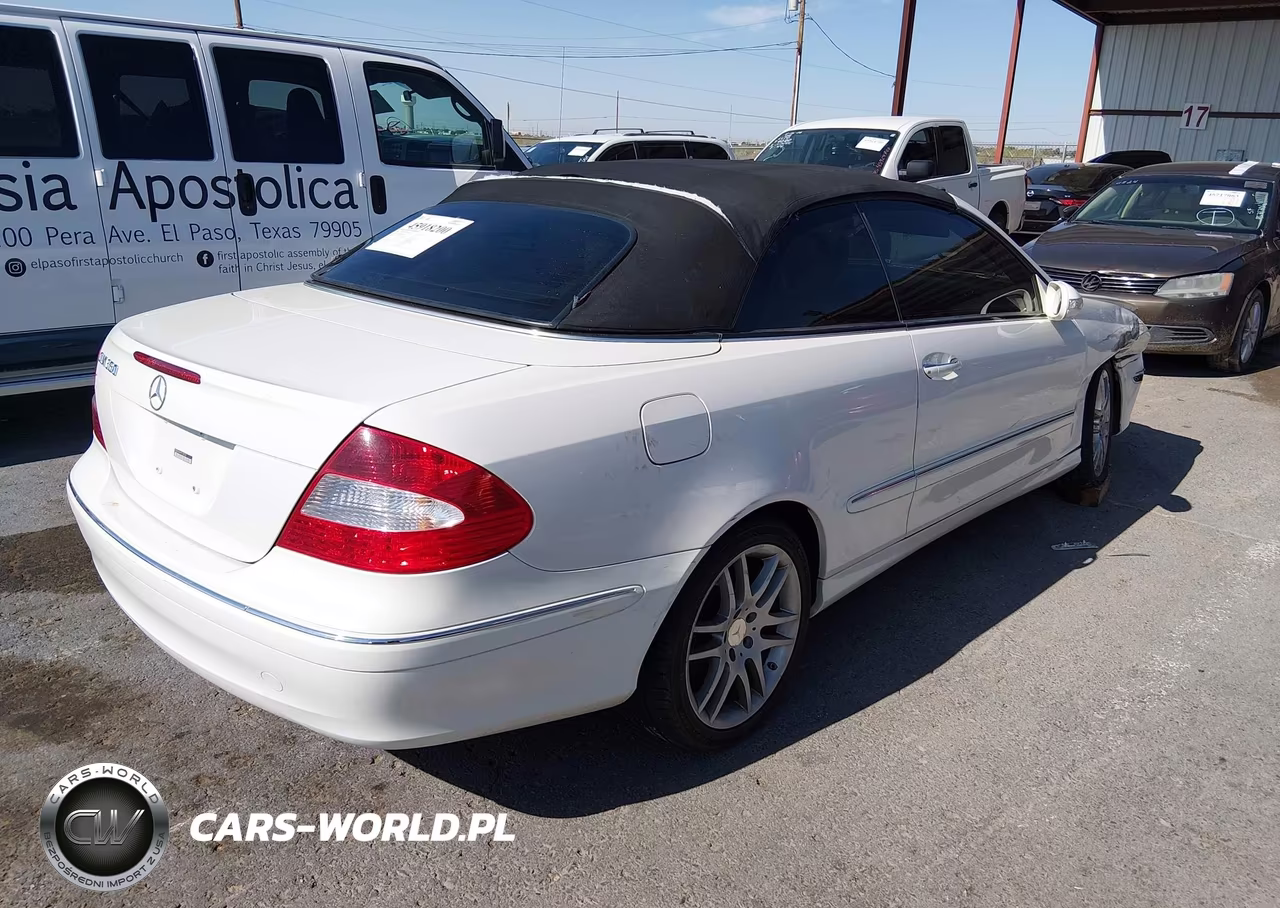 2009 Mercedes-Benz Clk 350 VIN:WDBTK56FX9T109723 - 4