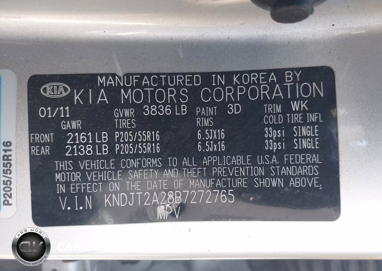 2011 Kia Soul + VIN:KNDJT2A28B7272765 - 9