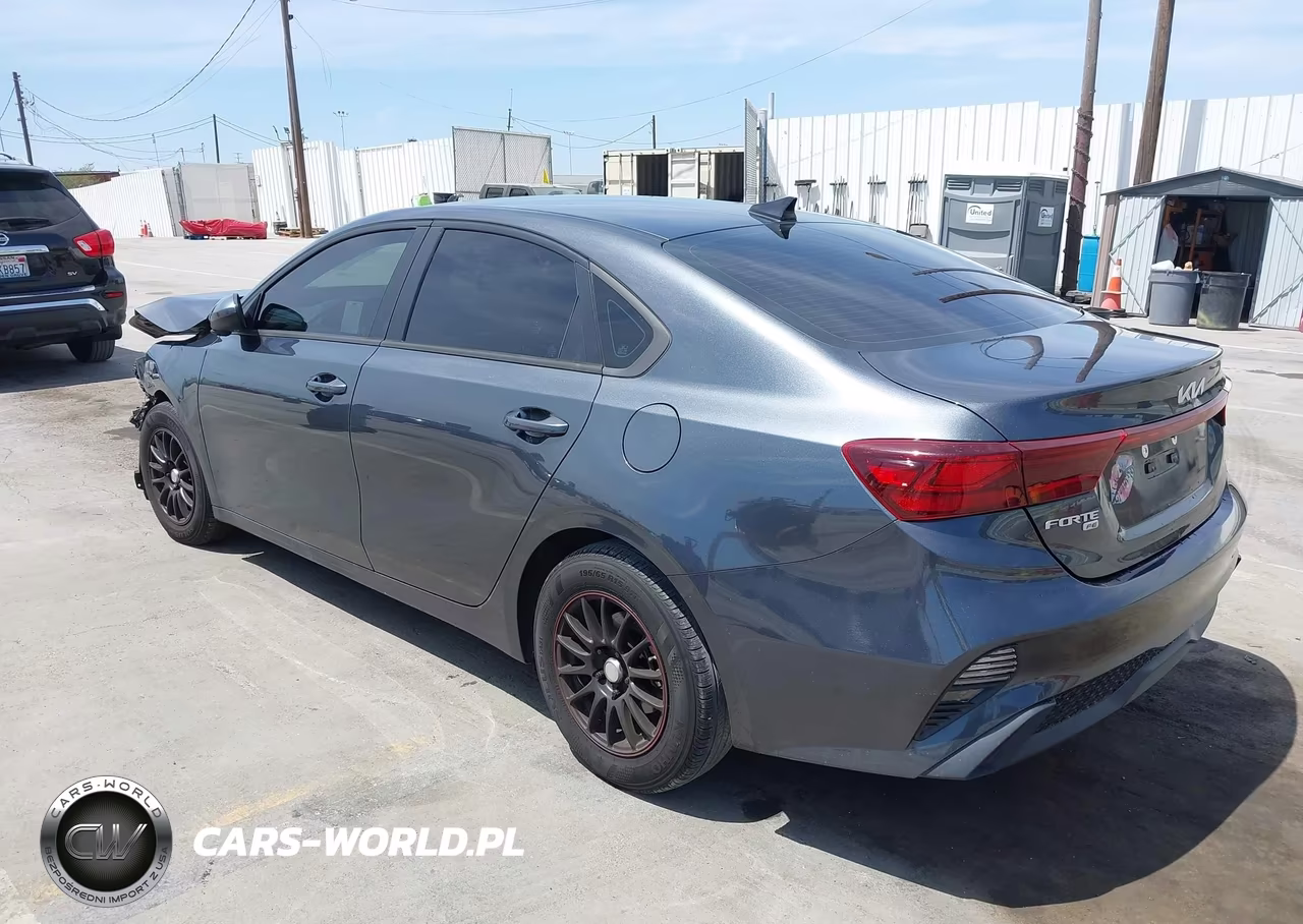 2024 Kia Forte Lx VIN:3KPF24AD7RE687690 - 3