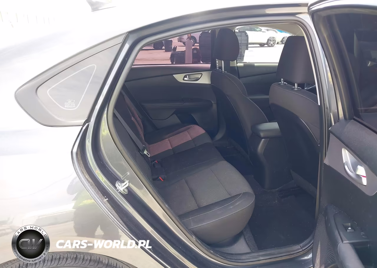 2024 Kia Forte Lx VIN:3KPF24AD7RE687690 - 8