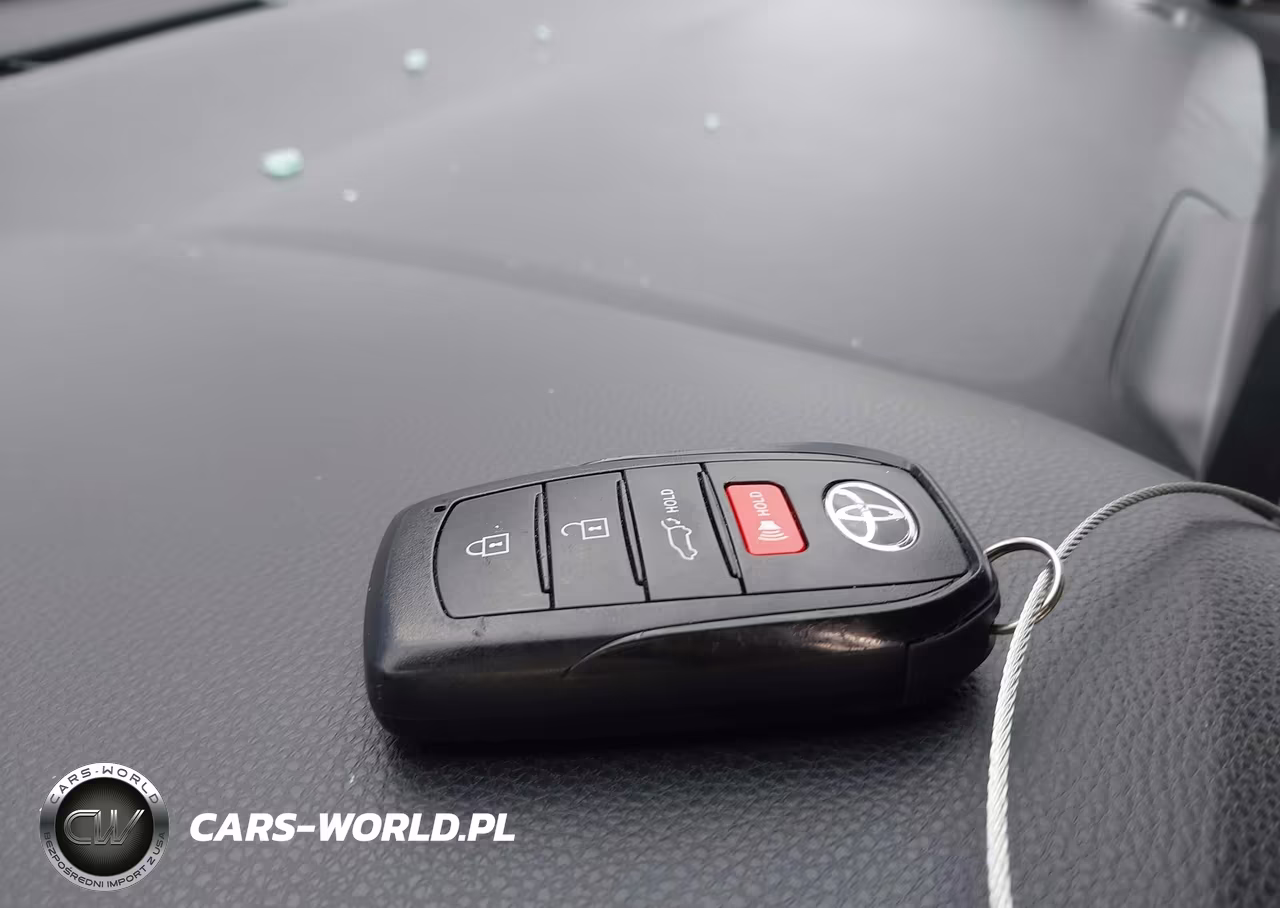 2023 Toyota Corolla Cross Xle VIN:7MUDAABGXPV074618 - 11