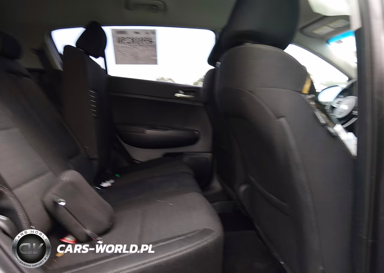 2019 Kia Sportage Lx VIN:KNDPMCACXK7606302 - 8