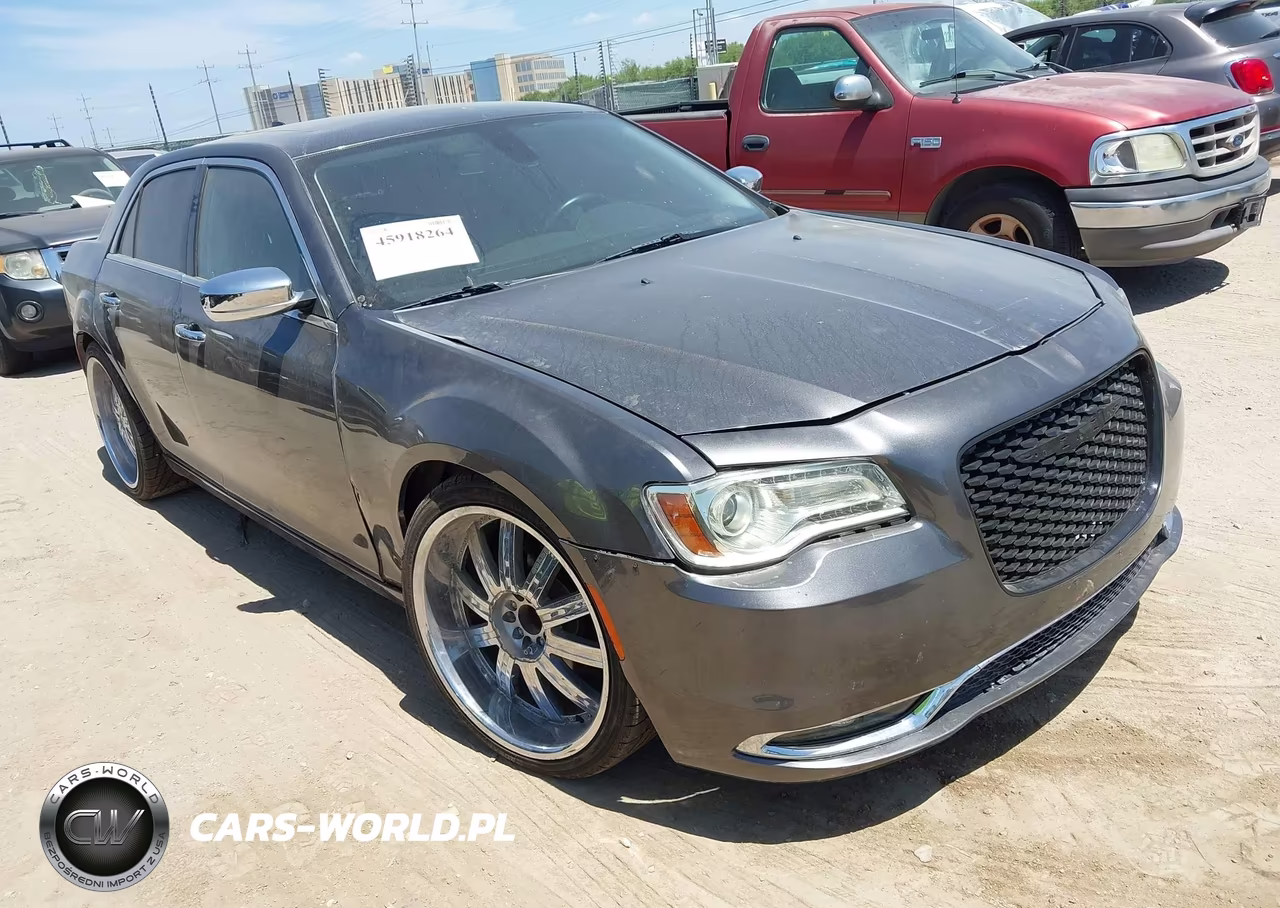 2017 Chrysler 300C – zdjęcie 1 z 16