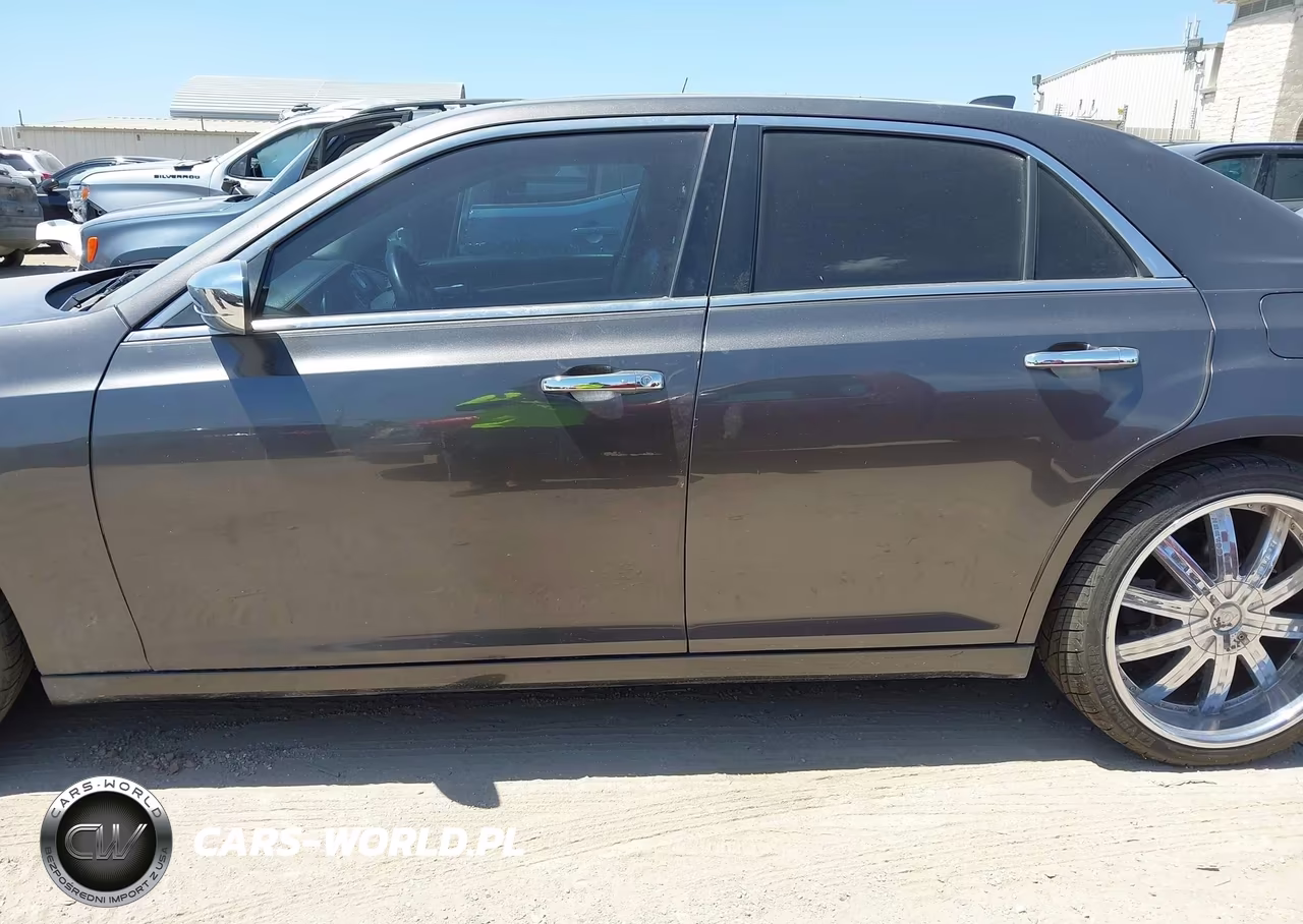 2017 Chrysler 300C VIN:2C3CCAEG7HH662637 - 14