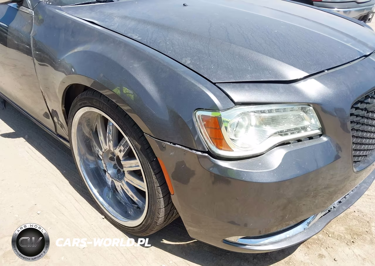 2017 Chrysler 300C VIN:2C3CCAEG7HH662637 - 6