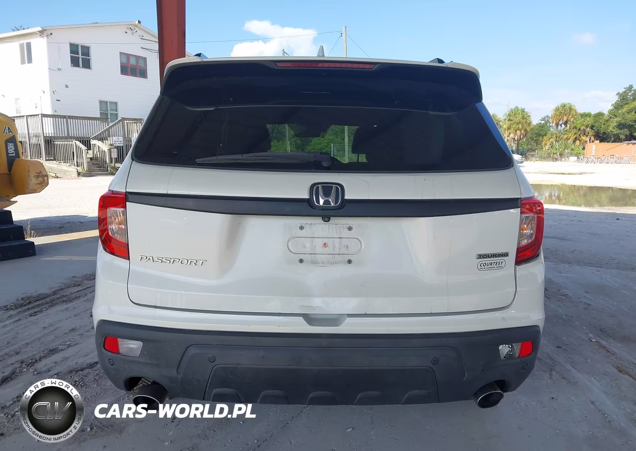 2020 Honda Passport 2Wd Touring VIN:5FNYF7H9XLB000123 - 16