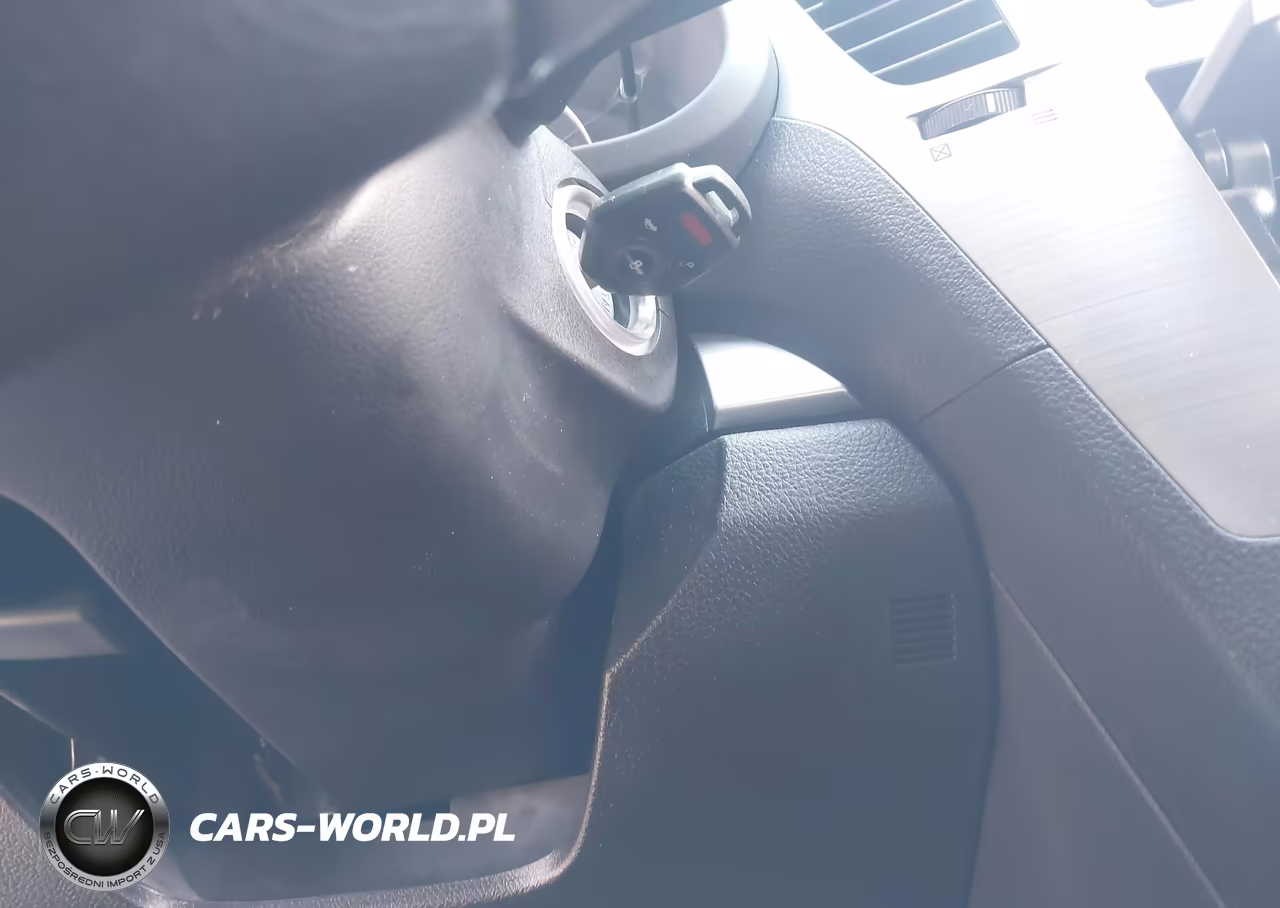 2014 Subaru Outback 2.5I Premium VIN:4S4BRCCC4E3233337 - 11