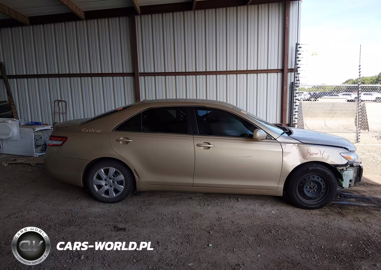 2011 Toyota Camry Le VIN:4T1BF3EK7BU647456 - 12