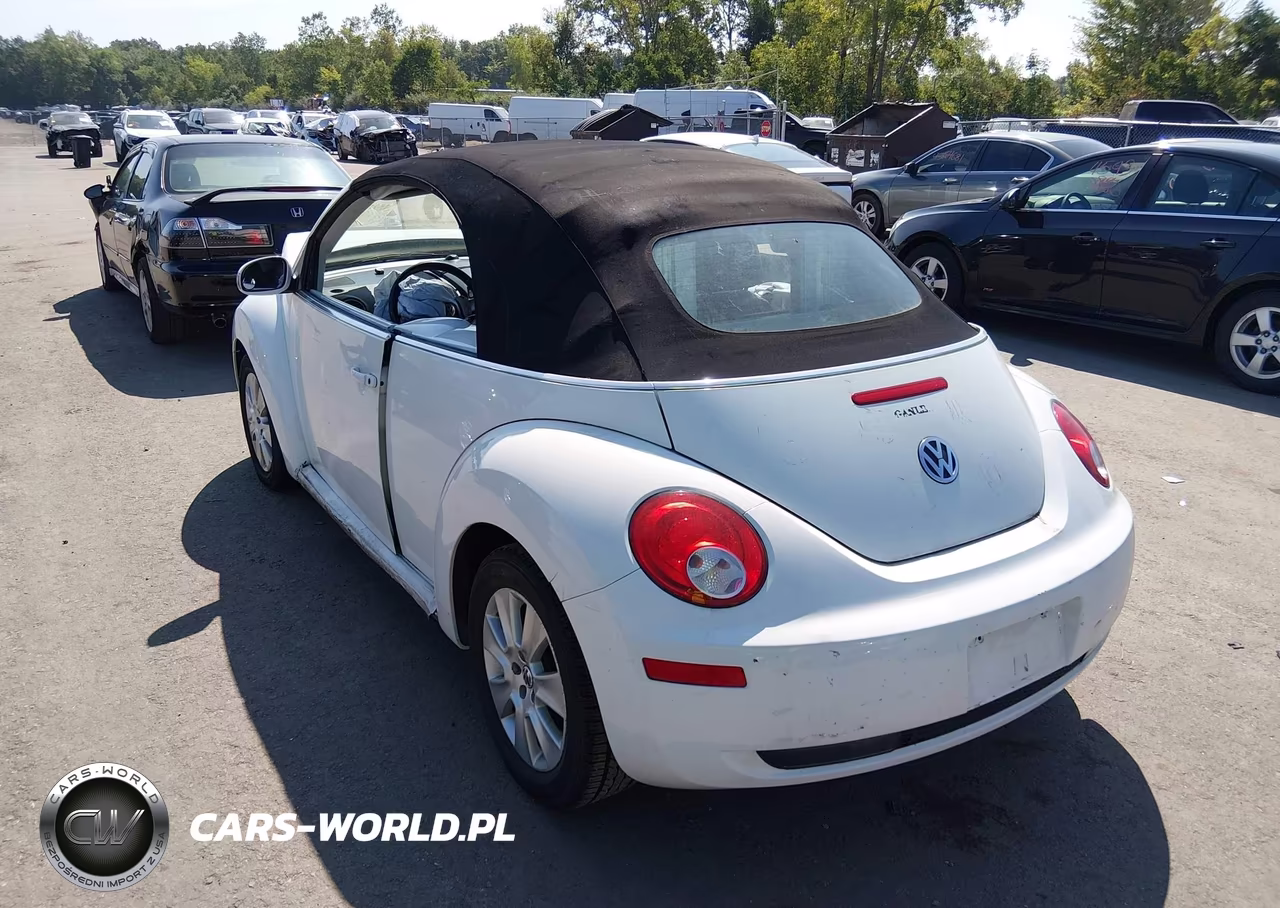 2010 Volkswagen New Beetle 2.5L VIN:3VWRW3AL5AM008669 - 3