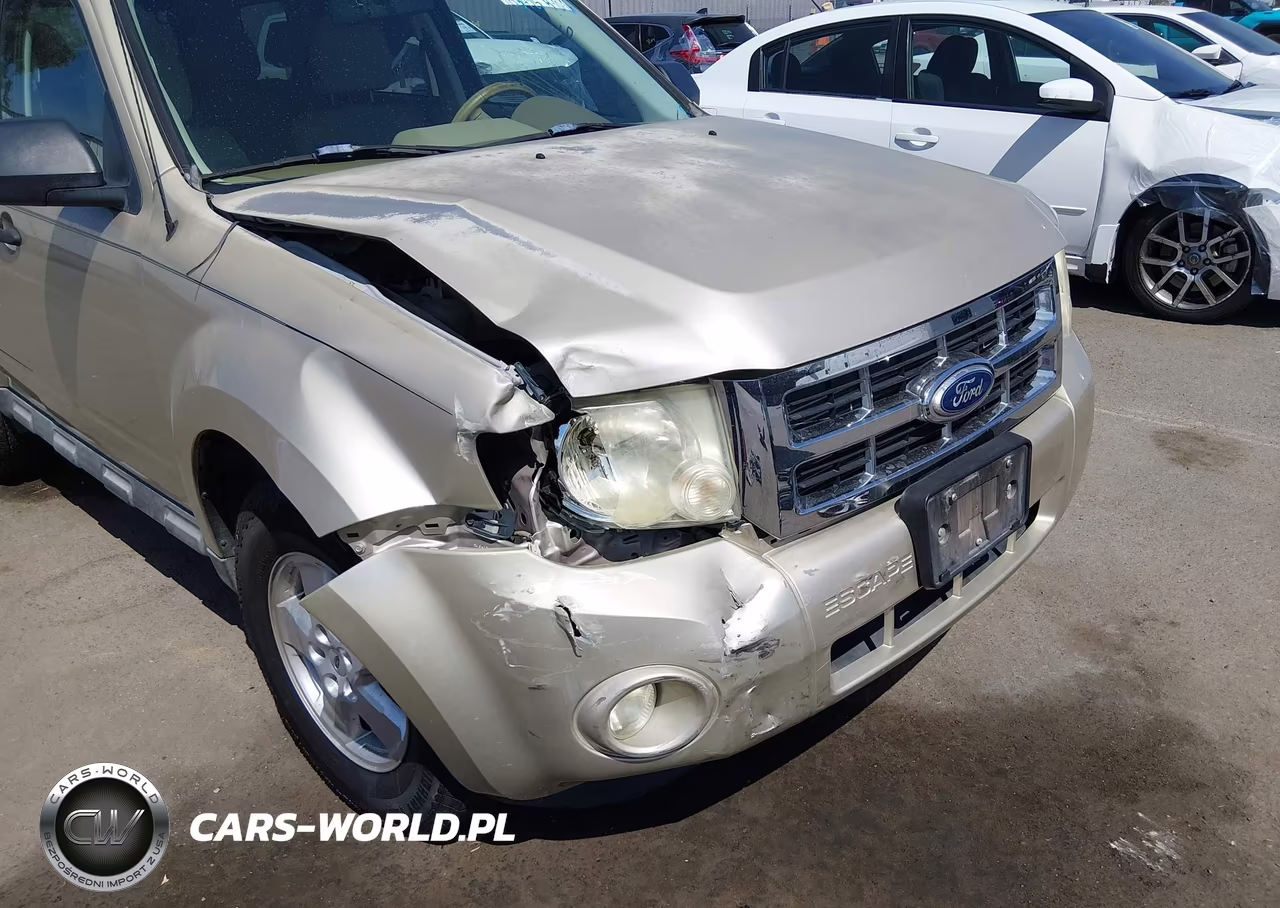 2010 Ford Escape Xlt VIN:1FMCU9D75AKC77323 - 17