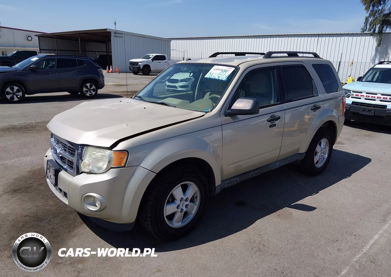 2010 Ford Escape Xlt VIN:1FMCU9D75AKC77323 - 2