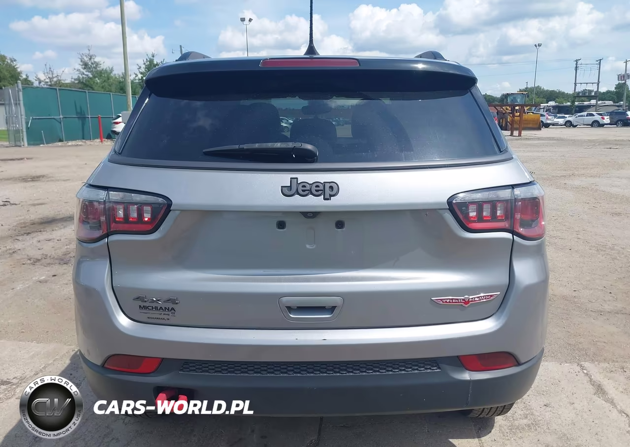 2019 Jeep Compass Trailhawk 4X4 VIN:3C4NJDDB5KT671742 - 16