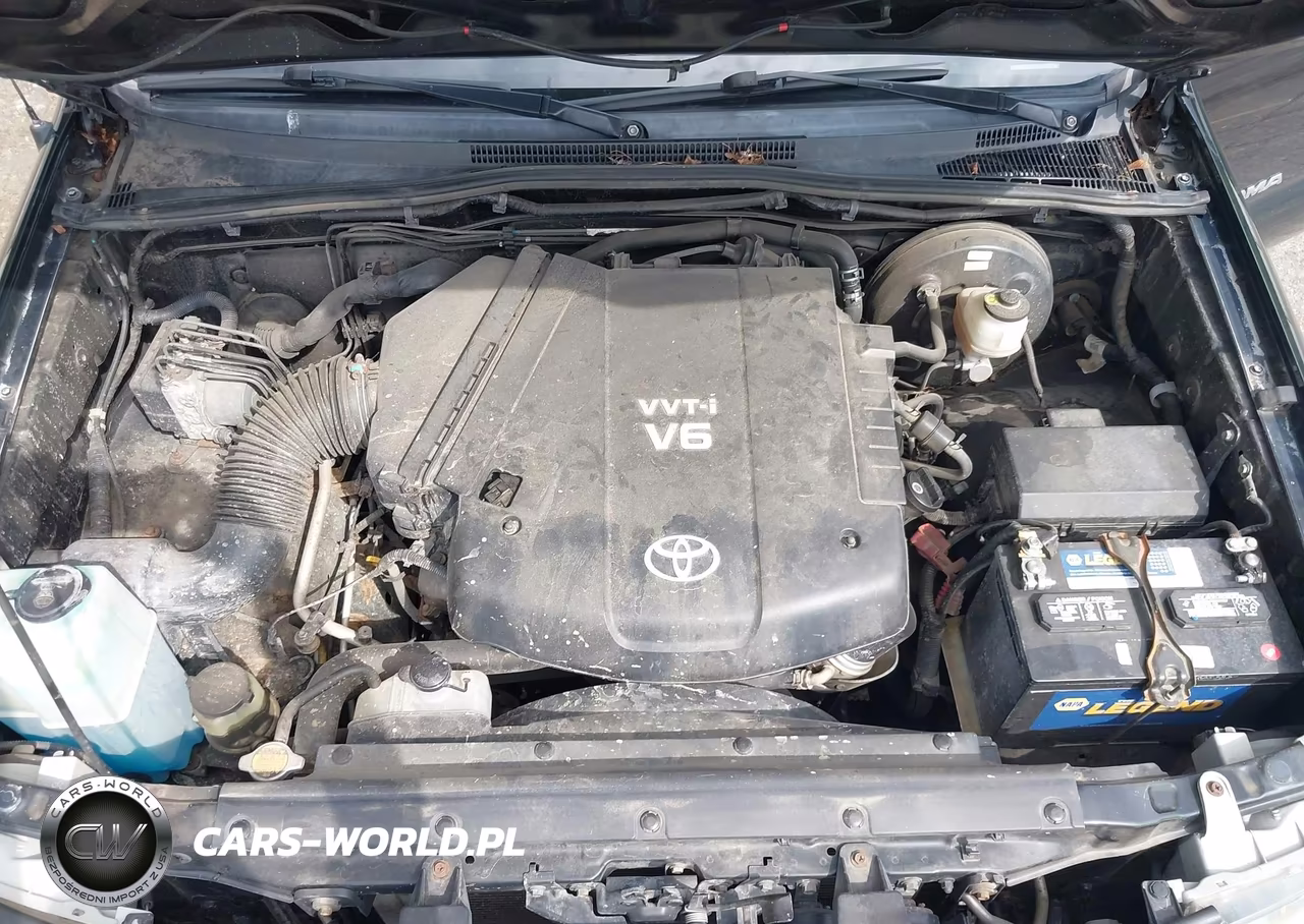2010 Toyota Tacoma Base V6 VIN:3TMLU4EN0AM039232 - 10